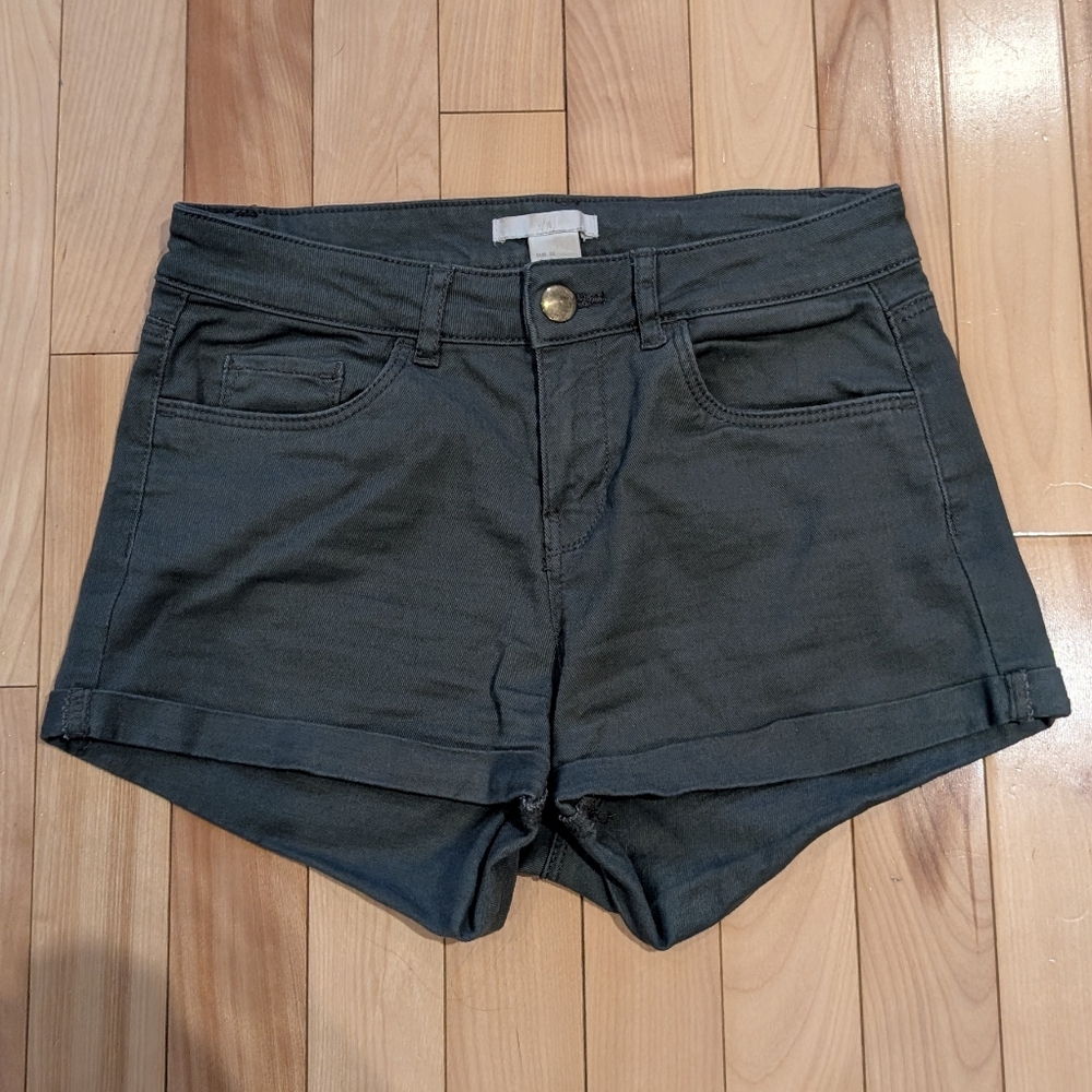 H&M High Waist Gray Women's Shorts